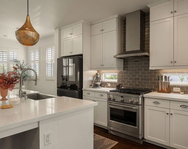 5103 E Echo Street - Photo Thumbnail 11