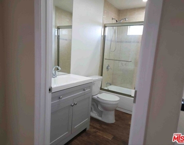 1334 W 62 - Photo Thumbnail 3