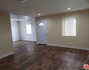 1334 W 62 - Photo Thumbnail 18