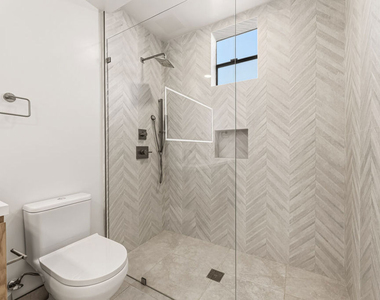 3659 1/2 Regal Pl, Los Angeles, Ca 90068, Usa - Photo Thumbnail 25