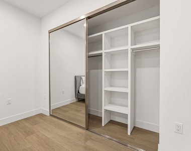 3659 1/2 Regal Pl, Los Angeles, Ca 90068, Usa - Photo Thumbnail 30