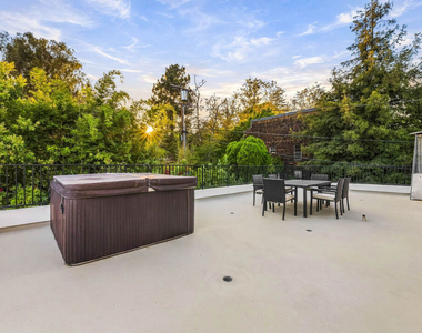 3659 1/2 Regal Pl, Los Angeles, Ca 90068, Usa - Photo Thumbnail 3