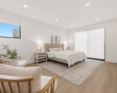 3659 1/2 Regal Pl, Los Angeles, Ca 90068, Usa - Photo Thumbnail 16