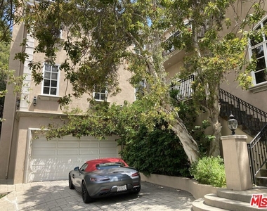 898 N Bundy Drive - Photo Thumbnail 1