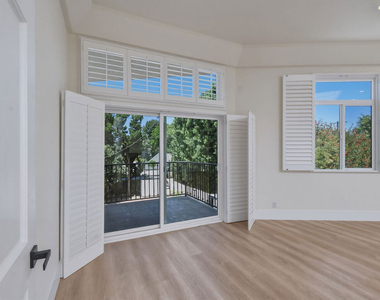 14713 Valleyheart Drive - Photo Thumbnail 57