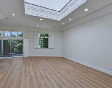 14713 Valleyheart Drive - Photo Thumbnail 56