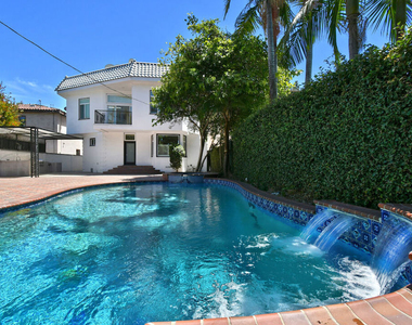 14713 Valleyheart Drive - Photo Thumbnail 13