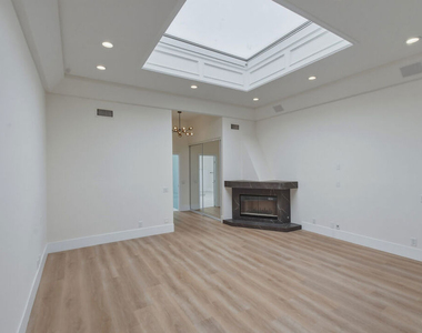 14713 Valleyheart Drive - Photo Thumbnail 53