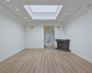 14713 Valleyheart Drive - Photo Thumbnail 51
