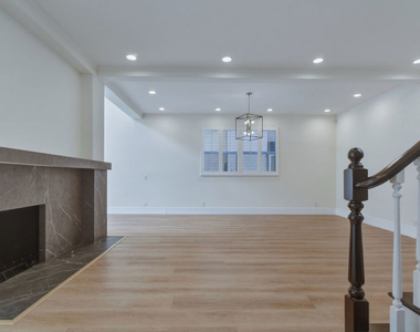 14713 Valleyheart Drive - Photo Thumbnail 27