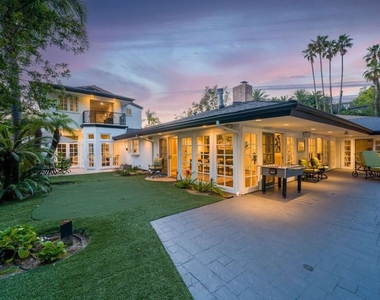 9023 Alto Cedro Drive - Photo Thumbnail 5