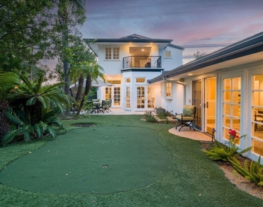 9023 Alto Cedro Drive - Photo Thumbnail 4