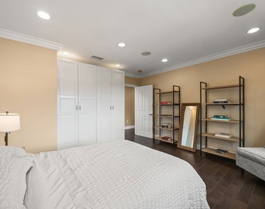 9023 Alto Cedro Drive - Photo Thumbnail 52