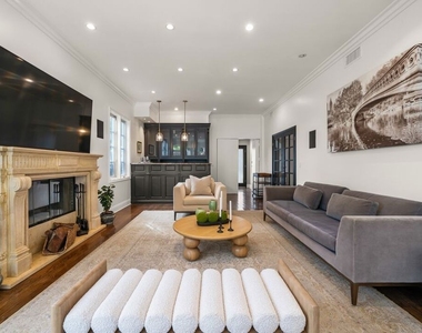 9023 Alto Cedro Drive - Photo Thumbnail 30
