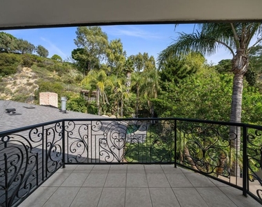 9023 Alto Cedro Drive - Photo Thumbnail 45