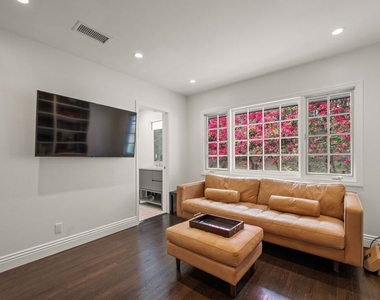 9023 Alto Cedro Drive - Photo Thumbnail 55
