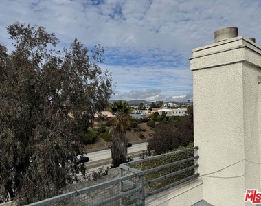 1749 12th Street - Photo Thumbnail 40