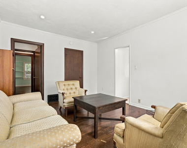 343 N Bronson Avenue - Photo Thumbnail 18