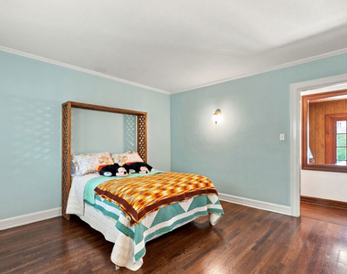 343 N Bronson Avenue - Photo Thumbnail 25