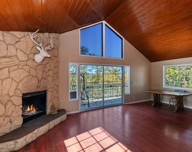28665 Zion Drive - Photo Thumbnail 2