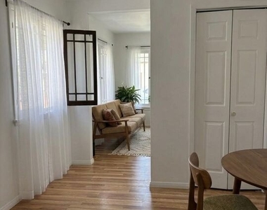 2299 Glendale Boulevard - Photo Thumbnail 3