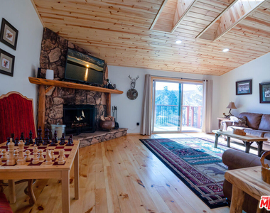43422 Sheephorn Road - Photo Thumbnail 5