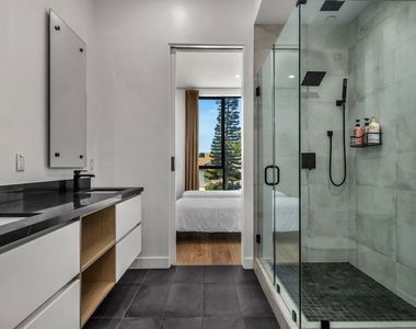 12136 Clarkson Road - Photo Thumbnail 18