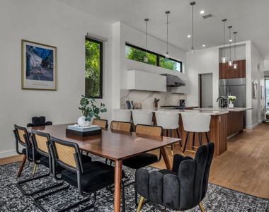 12136 Clarkson Road - Photo Thumbnail 13