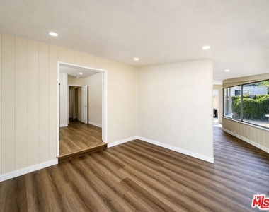 10911 Lemay Street - Photo Thumbnail 31