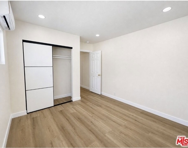 10911 Lemay Street - Photo Thumbnail 29