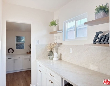 10911 Lemay Street - Photo Thumbnail 13