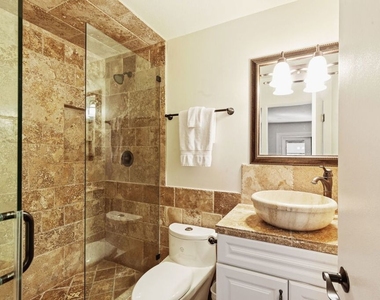 30712 Lakefront Drive - Photo Thumbnail 24