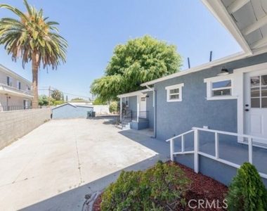 70 S Altadena Drive - Photo Thumbnail 13