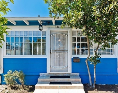 3819 Goldwyn Terrace - Photo Thumbnail 2