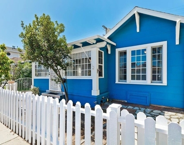 3819 Goldwyn Terrace - Photo Thumbnail 1