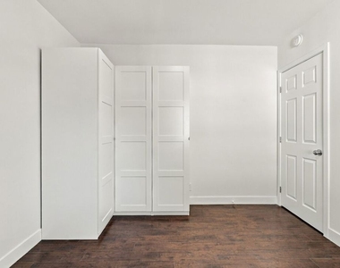 10551 Blucher Avenue - Photo Thumbnail 16
