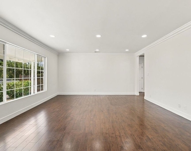 10551 Blucher Avenue - Photo Thumbnail 5
