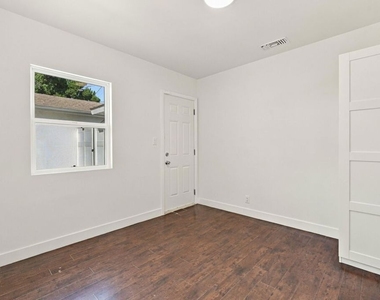 10551 Blucher Avenue - Photo Thumbnail 15