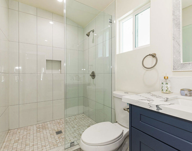 715 S Lake Street - Photo Thumbnail 23