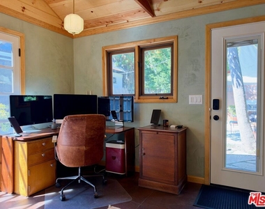 3735 Edenhurst Avenue - Photo Thumbnail 29