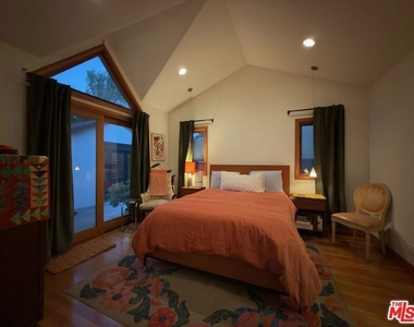 3735 Edenhurst Avenue - Photo Thumbnail 11