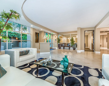 1521 Greenfield Avenue - Photo Thumbnail 5