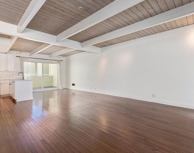 3101 5th Street - Photo Thumbnail 5
