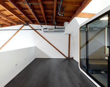 1046 Princeton Drive - Photo Thumbnail 16