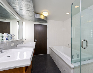 1046 Princeton Drive - Photo Thumbnail 14