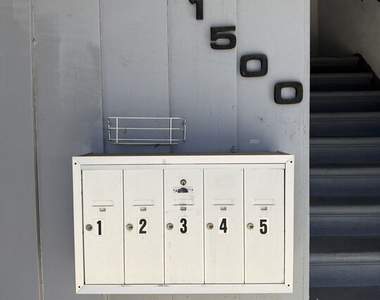 11500 Riverside Drive - Photo Thumbnail 14