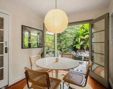 935 Palms Boulevard - Photo Thumbnail 19