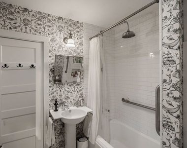 935 Palms Boulevard - Photo Thumbnail 20