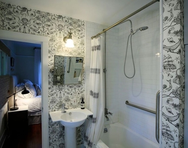 935 Palms Boulevard - Photo Thumbnail 21