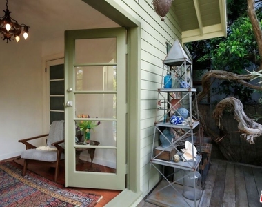 935 Palms Boulevard - Photo Thumbnail 25